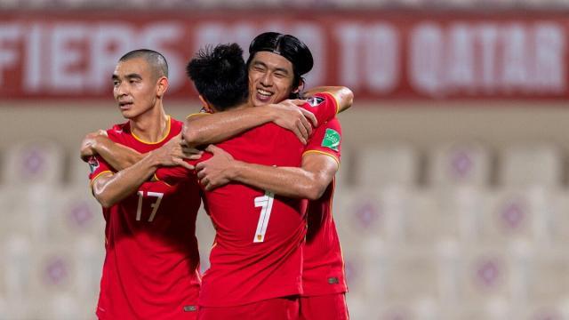 China-PR-v-Vietnam-5---2022-Asian-Qualifiers.jpg